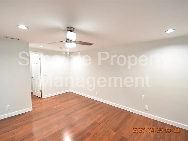 3223 W Wyoming Ave — Photo 25