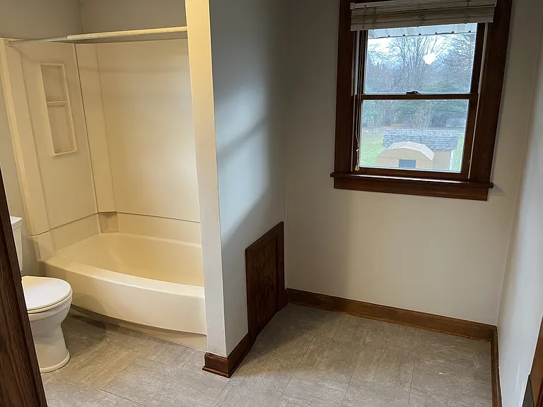 3066 Oak St — Photo 13