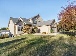 9300 Glenborough Dr, Elko New Market, MN 55020