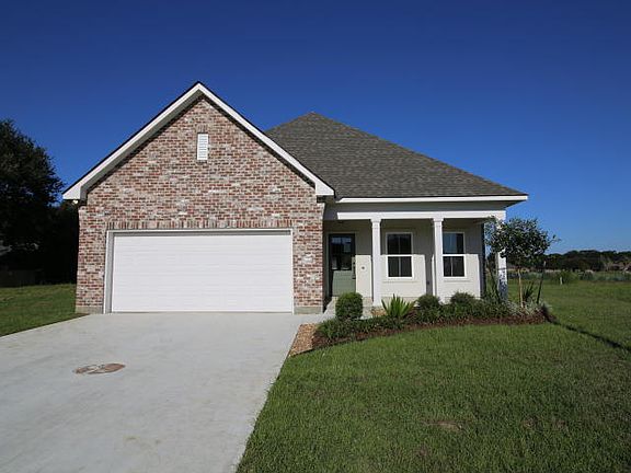 2nd image of 115 Piper Crest Ln
