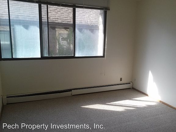 4th image of 3355 N Oakland Ave APT 201