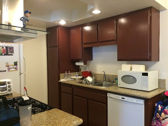 3rd image of 9139 Ramona St Unit 9