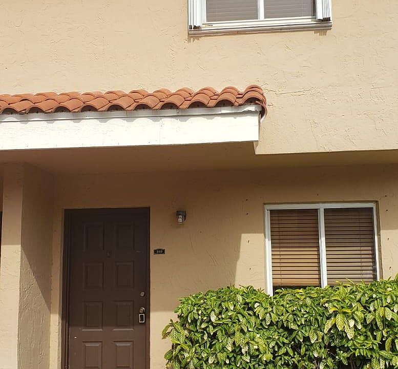 1st image of 562 NW 82nd Pl APT 310