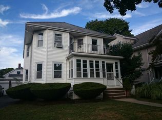 122 Redlands Rd, West Roxbury, MA 02132