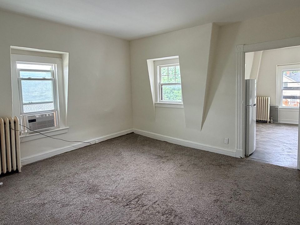 2nd image of 46 Windham St #12