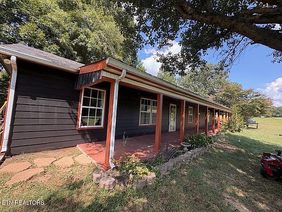 3rd image of 285 Hinchey Hollow Rd