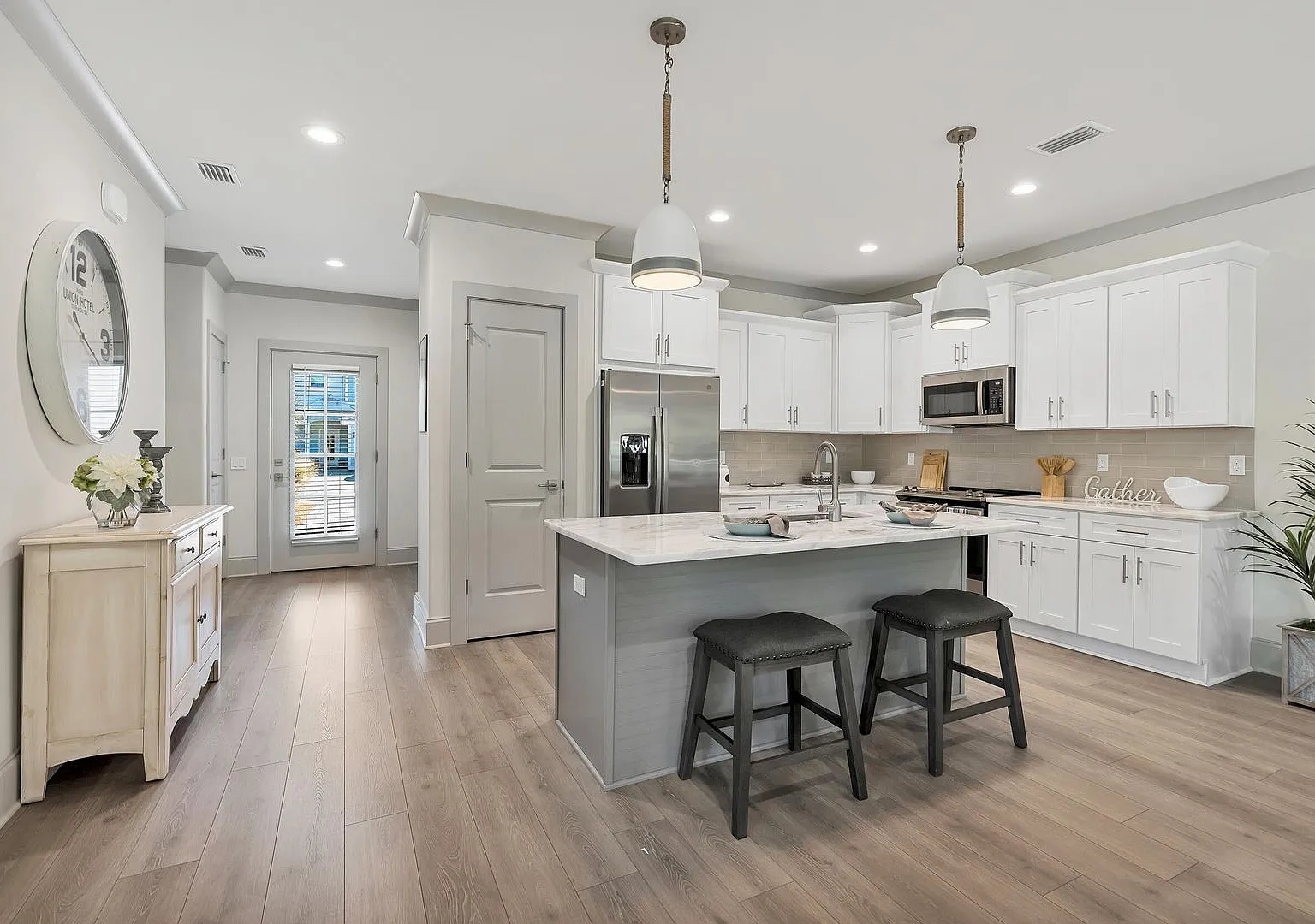 56 Golden Bell Ct Unit D — Photo 4