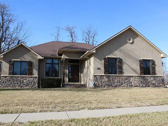 3rd image of 2805 Timber Ln