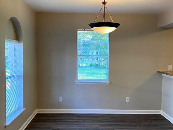 4th image of 9235 Kentshire Dr #B