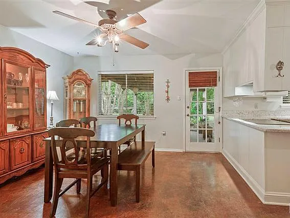 322 Wylie Dr — Photo 6