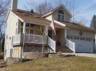 1363 Wren St, Wixom, MI 48393