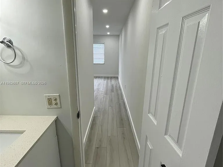 365 NE 125th St #409 — Photo 16