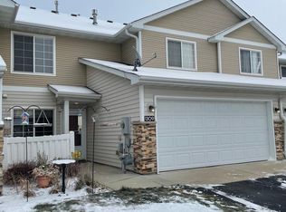 1309 Raintree Ln, Waconia, MN 55387