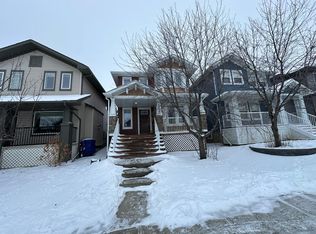 390 Evansdale Way NW, Calgary, AB T3P 0B2