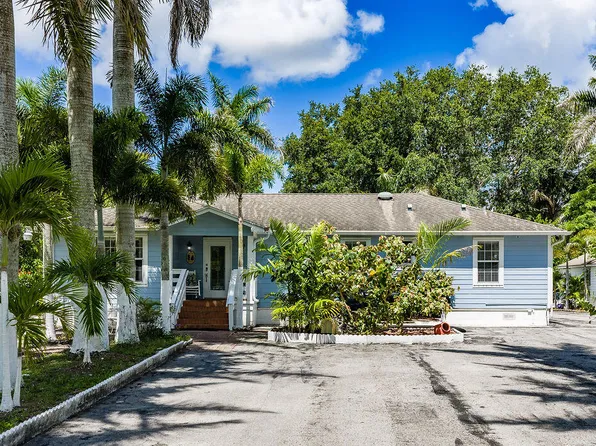6929 N 120th Ave Avenue N, The Acreage, FL 33412