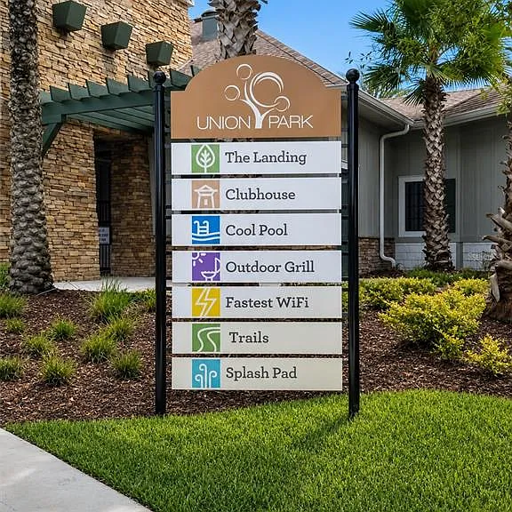 32649 Pez Landing Ln — Photo 18