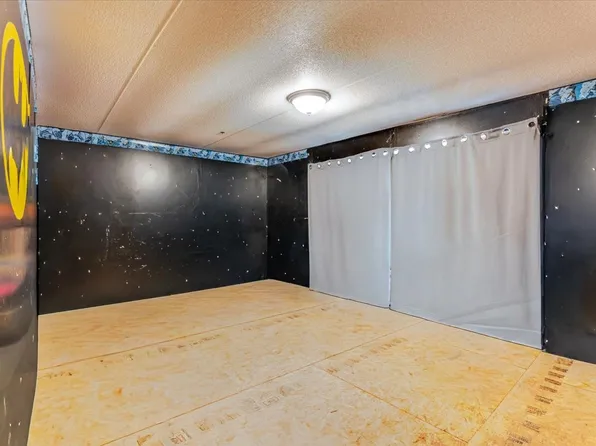 3966 Fm 2210 E, Perrin, TX 76486