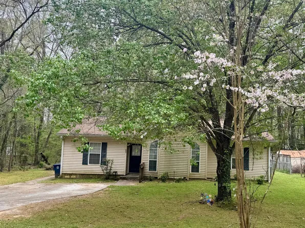 682 Wilderness Dr, Macon, GA 31220