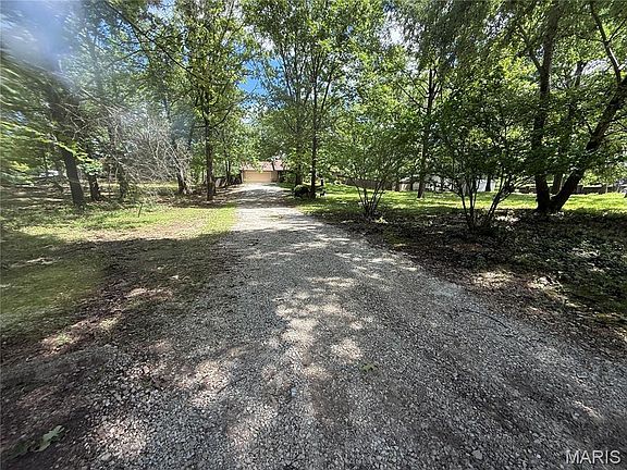 2nd image of 5515 Private Road 1200
