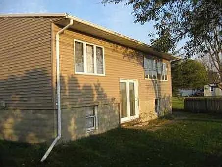 3105 Gilbertville Rd photo 1