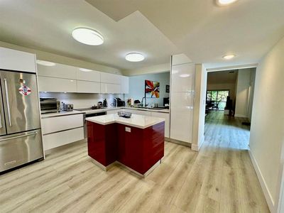 322 Fairway Cir, Weston, FL, 33326