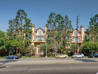 7037 La Tijera Blvd APT C201, Los Angeles, CA, 90045