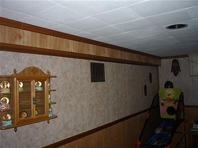 3rd image of 5014 Krueger Ave