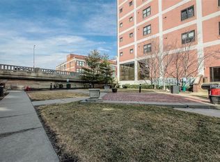 2107 Grand 202 Blvd, Kansas City, MO 64108