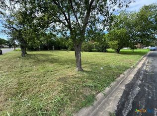 412 N 14th St, Killeen, TX 76541