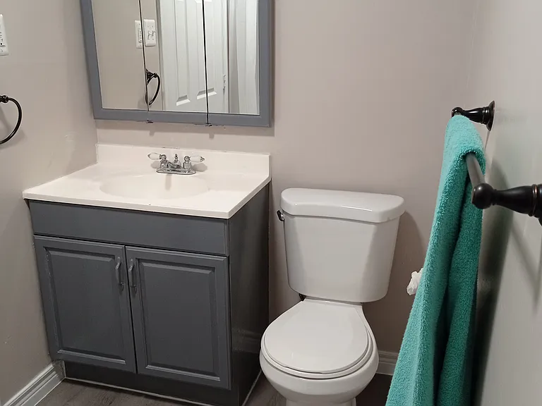 1911 Goodnaw St #1 — Photo 5