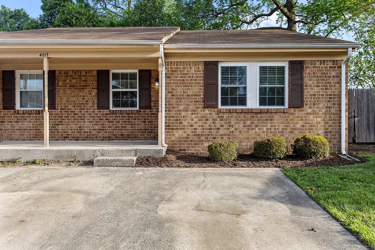 Building Photo - 4617 Brookwood Ct #B
