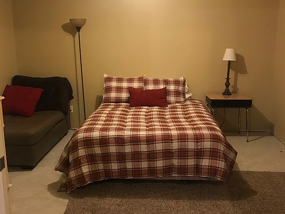 5th bedroom - basement