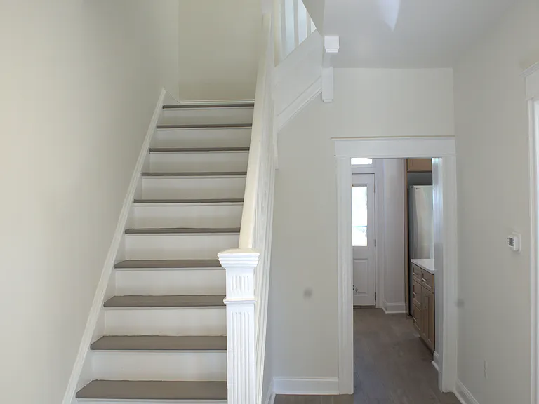 117 S Wickham Rd — Photo 26