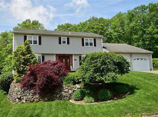 29 Valley View Dr, Newington, CT 06111