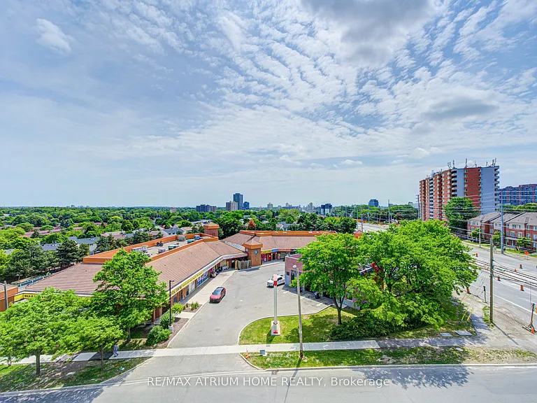 1 Fairview Rd E #621 — Photo 37