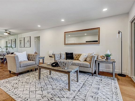 3rd image of 5917 Armaga Spring Rd