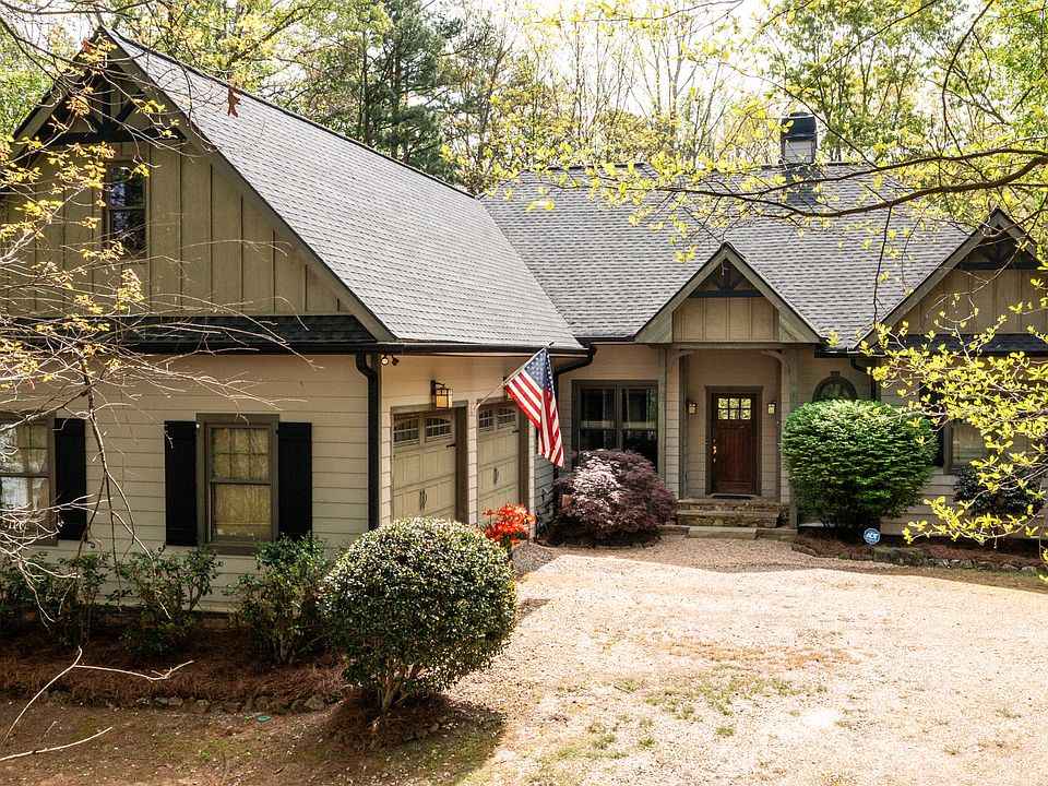 1st image of 558 Deans Dr