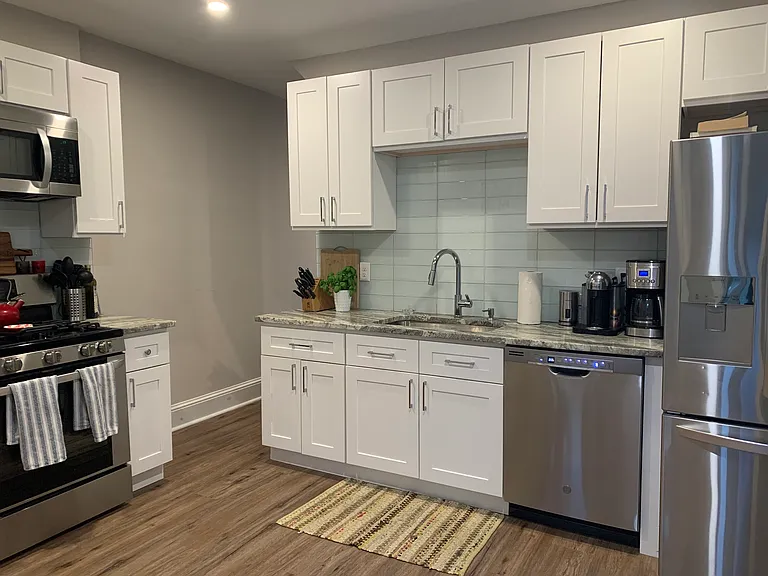 218 Telford Ave — Photo 5