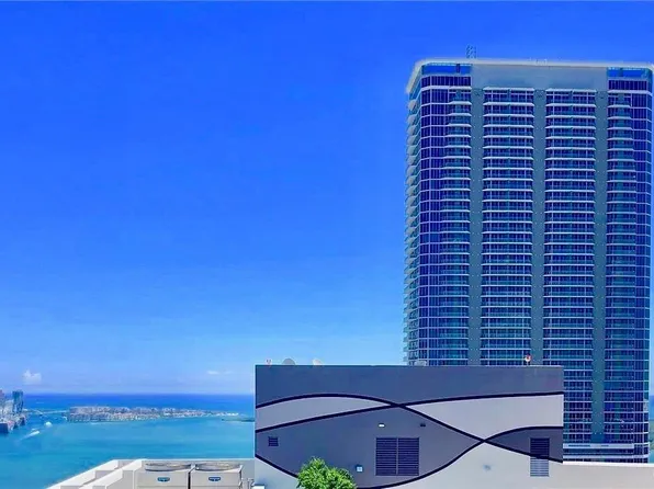 1000 Brickell Plz #Penthouse 5408, Miami, FL 33131