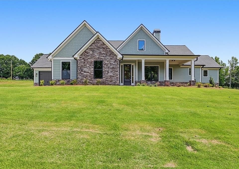 1st image of 105 Maney Dr