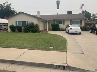 2309 Holden Way, Bakersfield, CA 93304