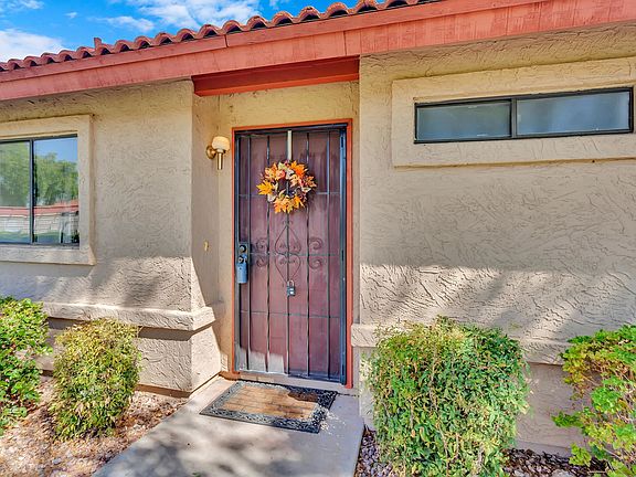 4th image of 17220 N 16th Pl Unit 1