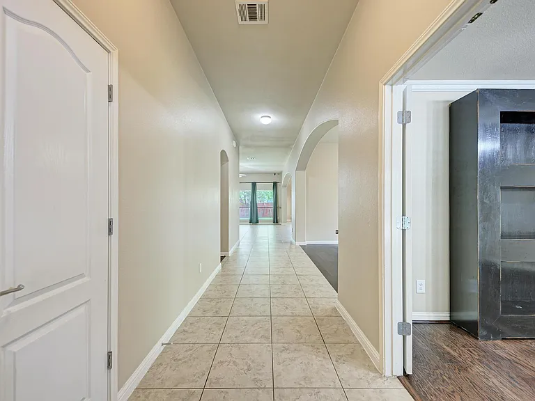 18308 Shallow Pool Dr — Photo 4