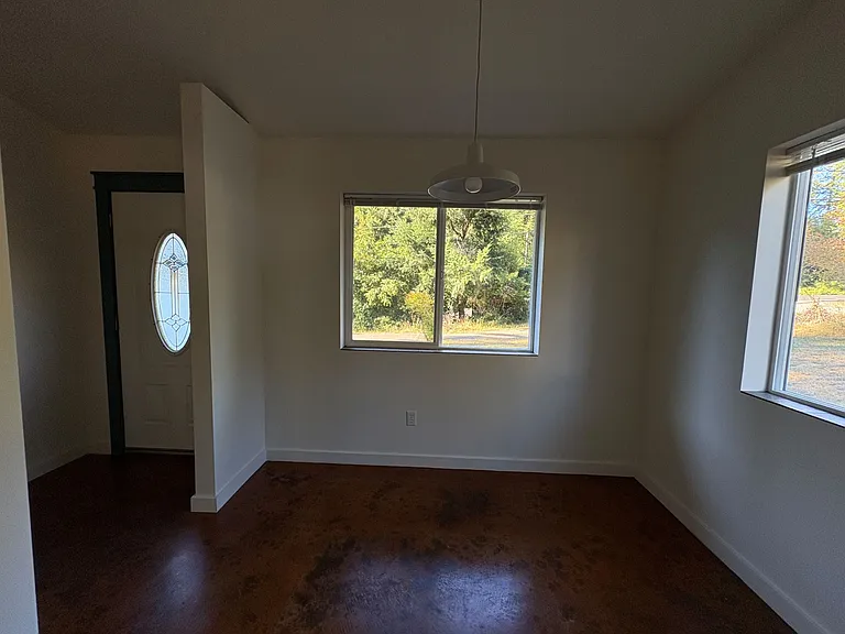 658 Fox Dr — Photo 23