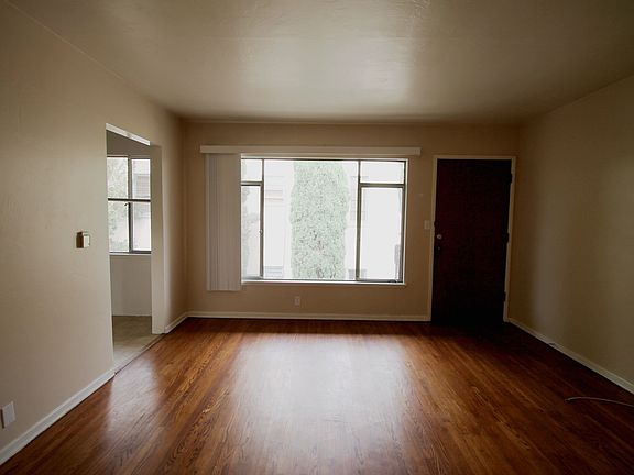 3rd image of 3037 E 4th St APT 4