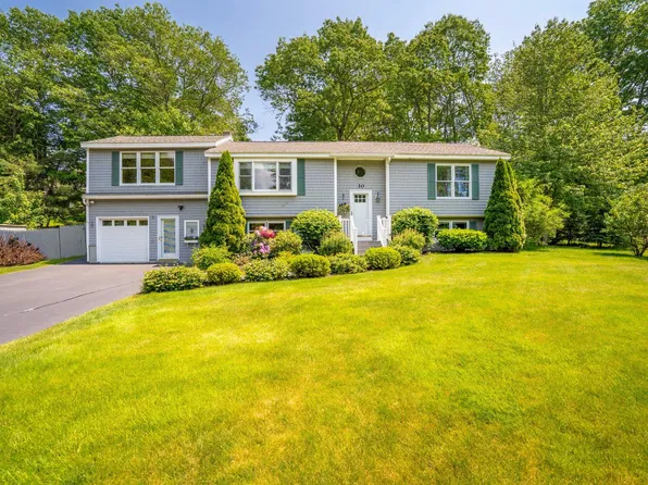 30 Date Street, Old Orchard Beach, ME 04064