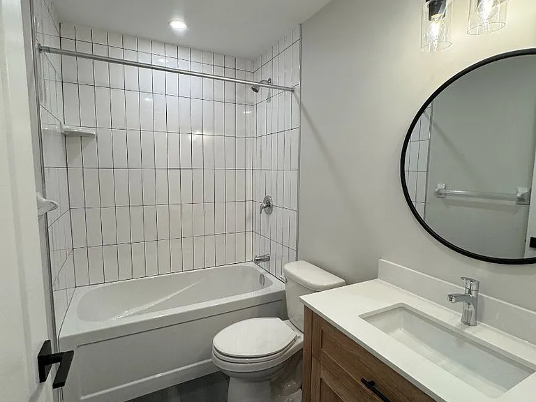 220 Greenwood Ave #1 — Photo 17