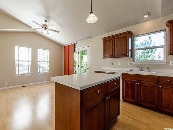 4th image of 8130 S Cottonwood Hills Ct #7