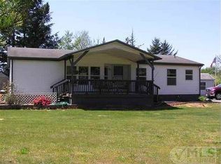 1013 Village Dr, Crescent City, CA 95531