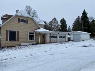 217 5th St, Alpha, MI 49902